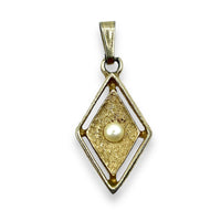 Vintage Sarah Coventry Pendant