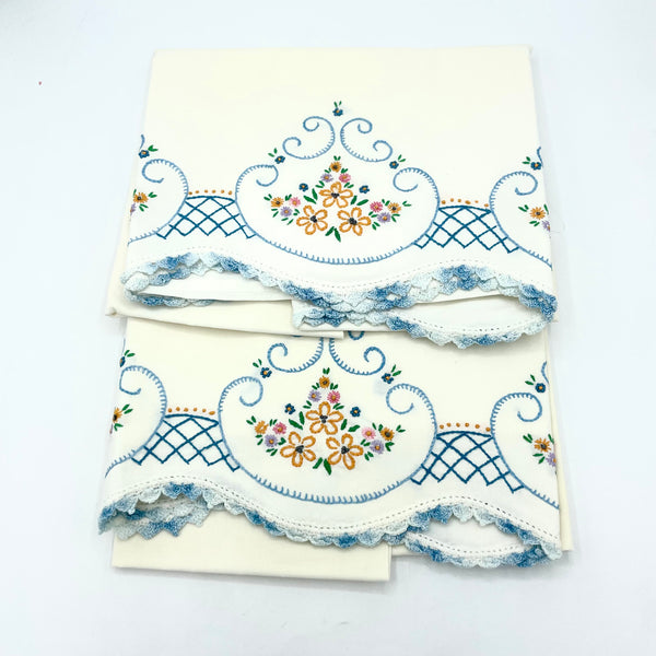 Embroidered Vintage Linen Pillowcase Set