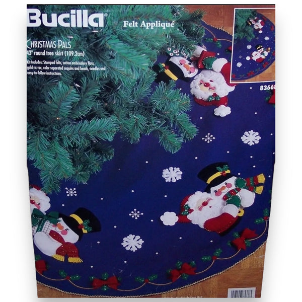 Vintage Bucilla Christmas Pals Tree Skirt Kit
