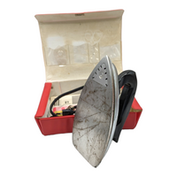1950s Universal General Electric Stream And Dry Travel Iron